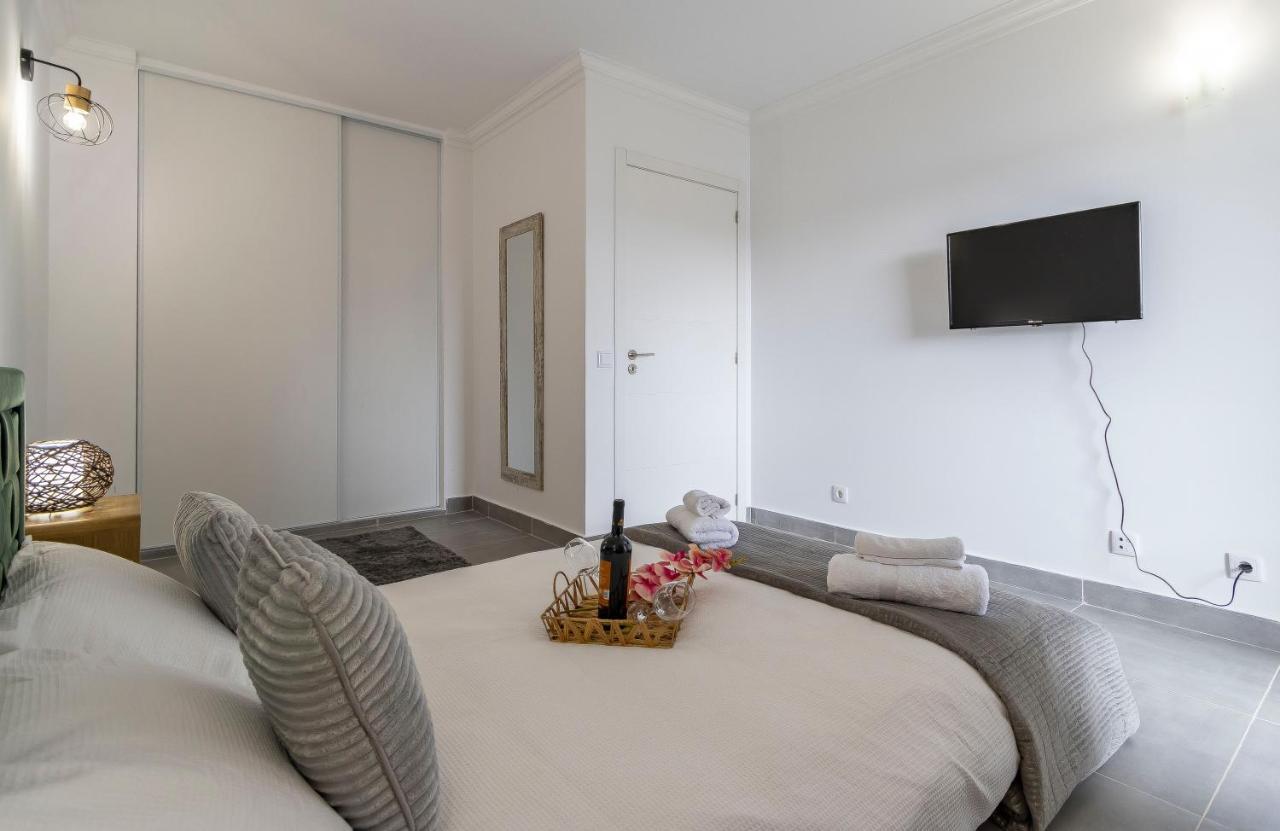 3 Minutes To The Beach, 2 Bedroom Amazing Apt With Balcony, Bbq Grill And Pool 萨格里什 外观 照片