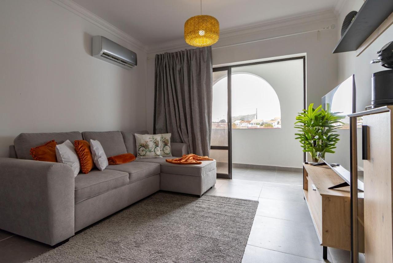 3 Minutes To The Beach, 2 Bedroom Amazing Apt With Balcony, Bbq Grill And Pool 萨格里什 外观 照片