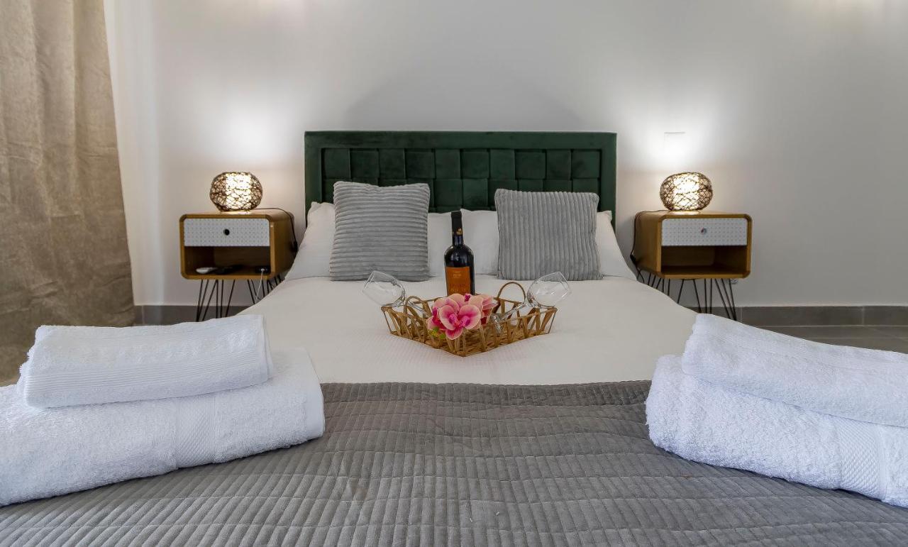 3 Minutes To The Beach, 2 Bedroom Amazing Apt With Balcony, Bbq Grill And Pool 萨格里什 外观 照片